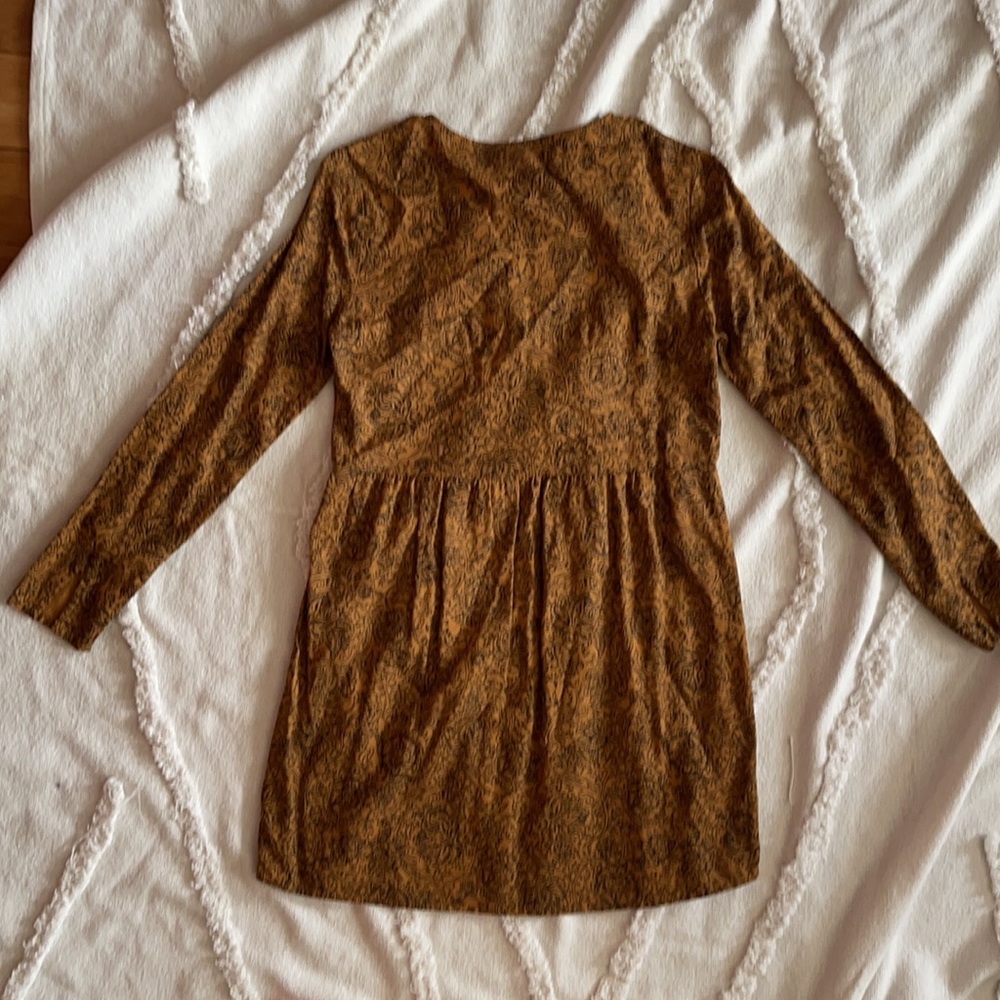 Dress - Picture 2 of 3